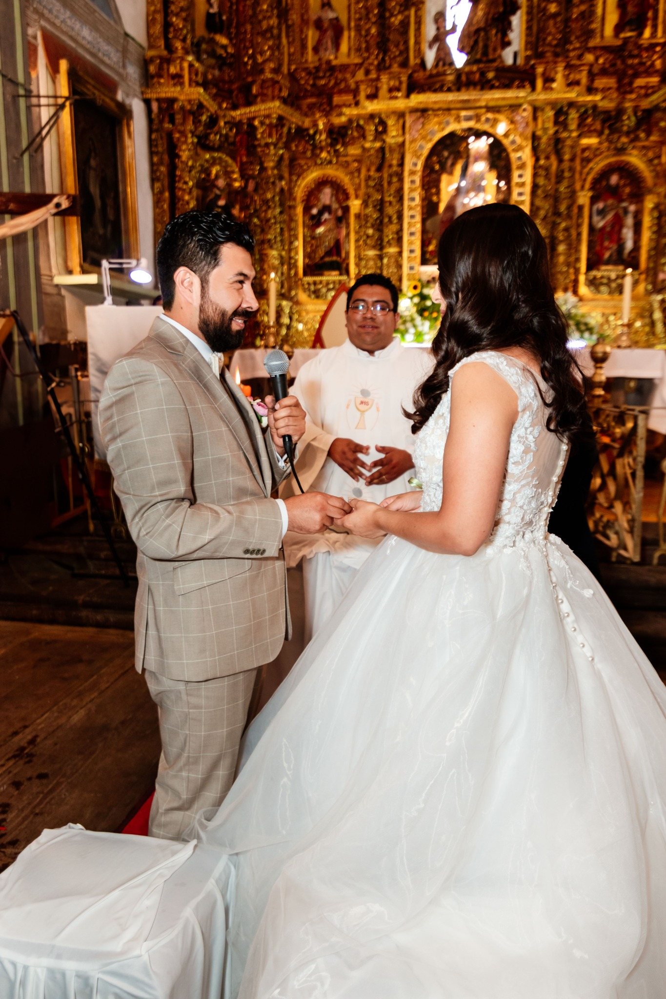 Boda de Arianna & Javier en Recepciones Casa 57 · Tlaxcala