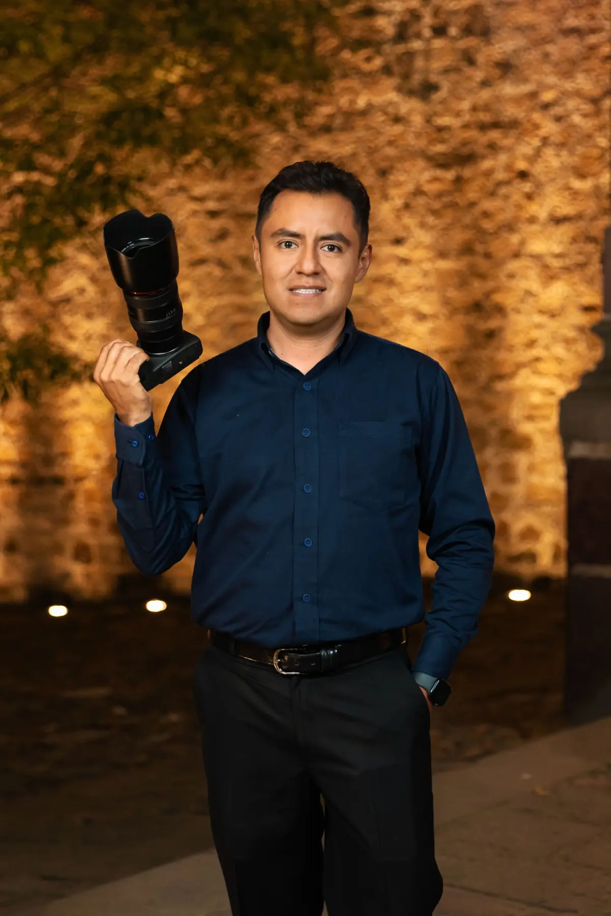Héctor Jiménez, director de fotografía de Snapshot, con su cámara