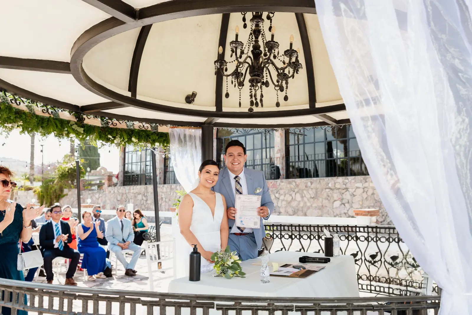 Carlos y Elizabeth en la Capilla del Rosario Puebla